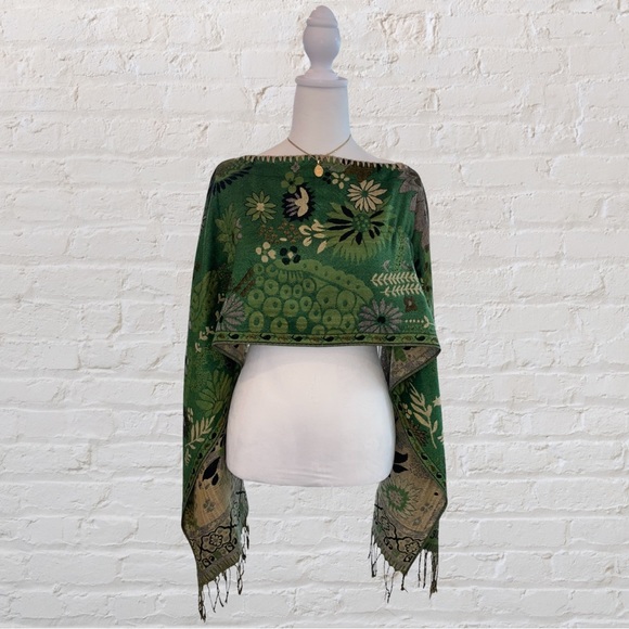 Sweaters - Hand knit dark green paisley and floral shrug